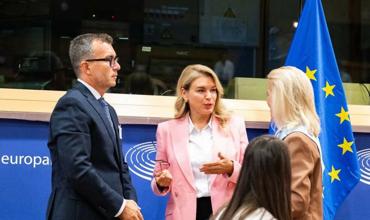 Dr. sc. Damir Krešić Presents the Croatian Pers...