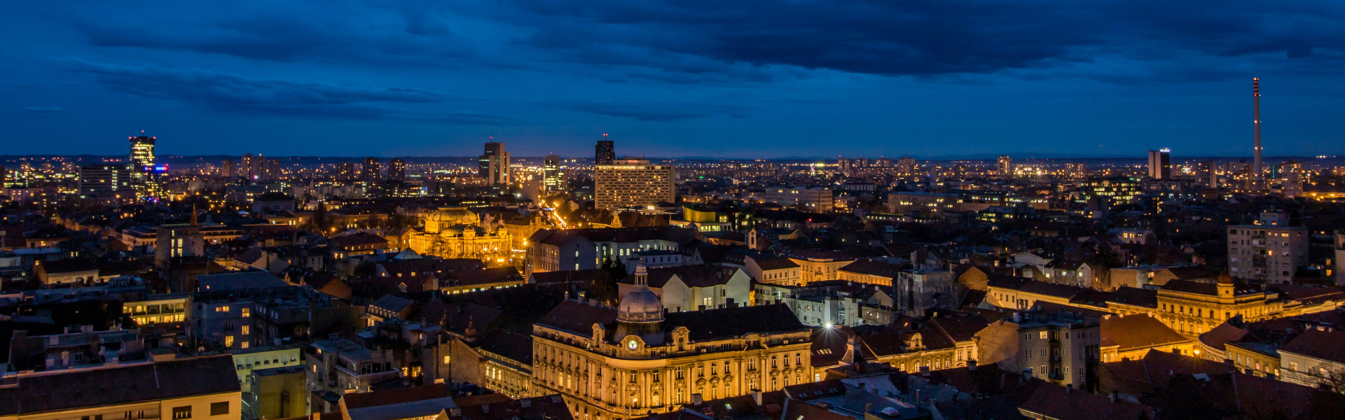 Grad Zagreb noću